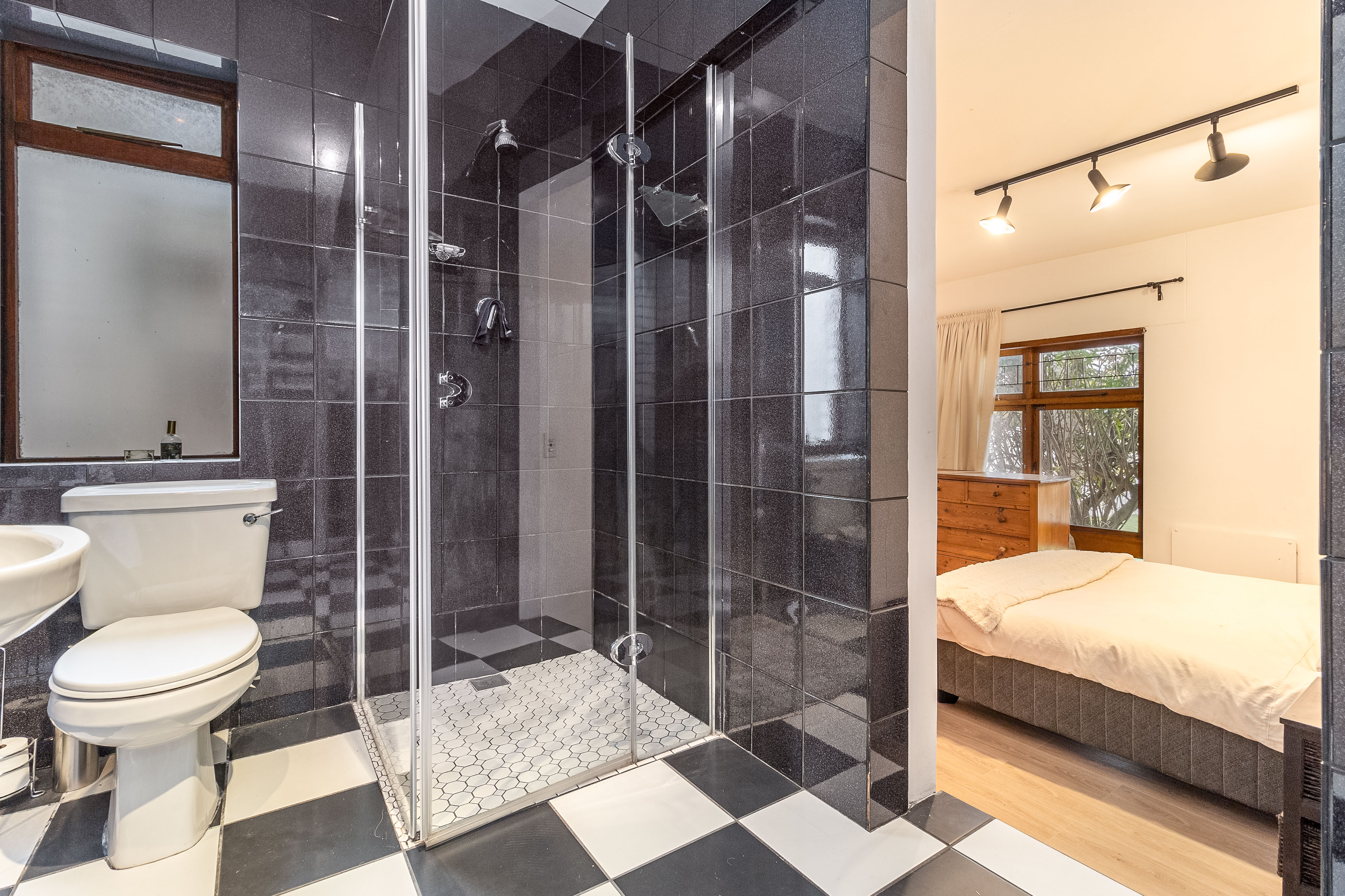 5 Bedroom Property for Sale in Camps Bay Western Cape